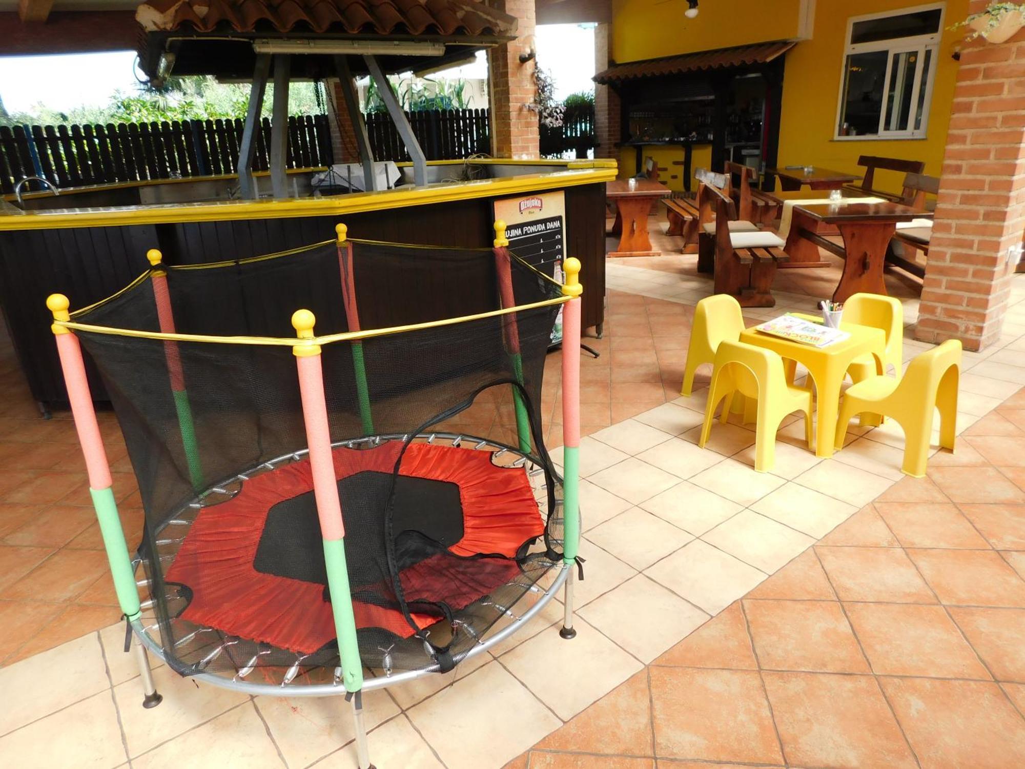 Biergarten Medulin Luaran gambar