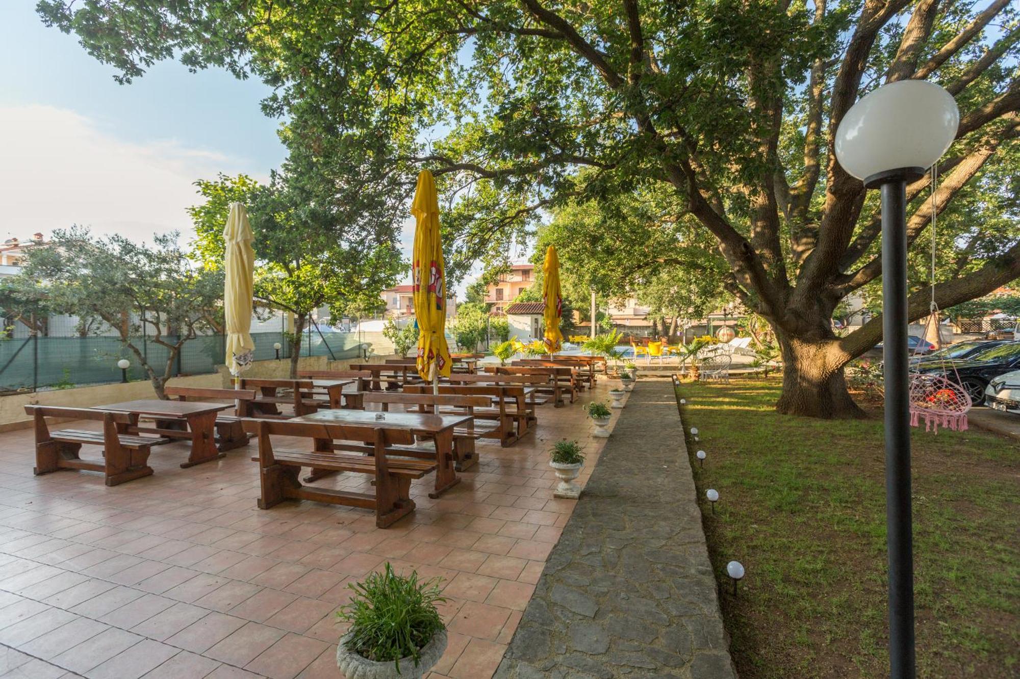 Biergarten Medulin Luaran gambar