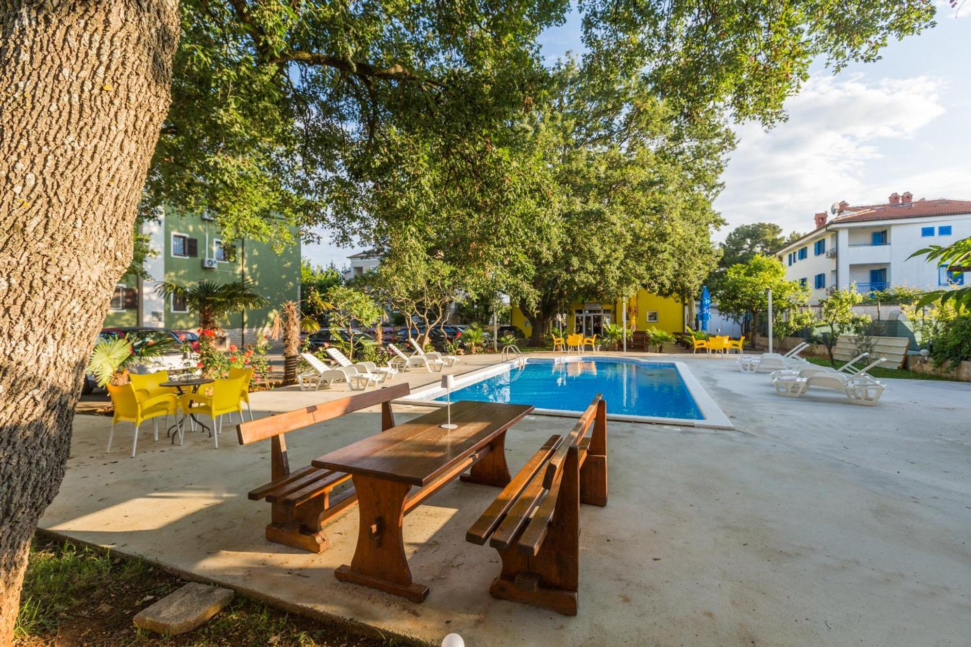 Biergarten Medulin Luaran gambar
